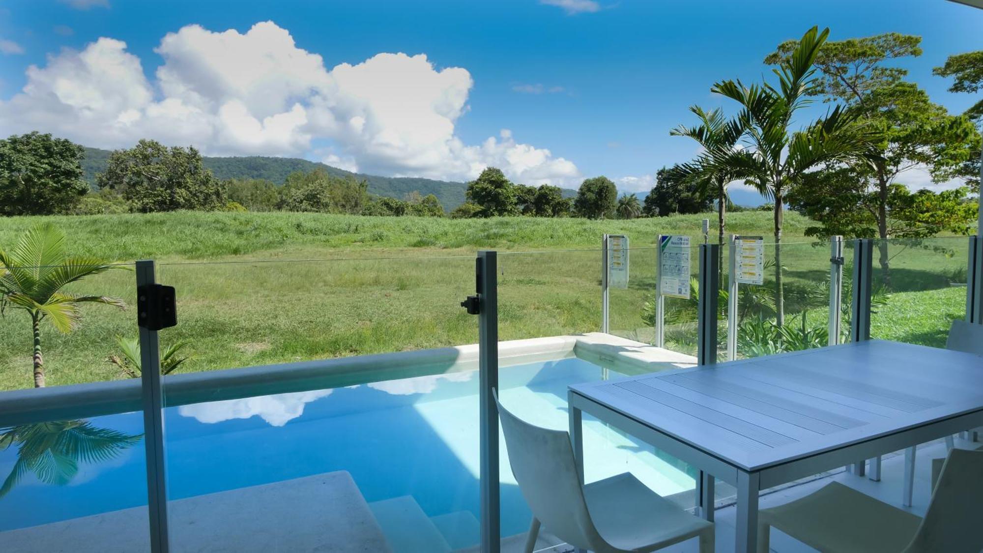 Pool Resort พอร์ตดักกลาส ภายนอก รูปภาพ
