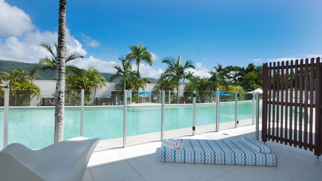 Pool Resort พอร์ตดักกลาส ภายนอก รูปภาพ