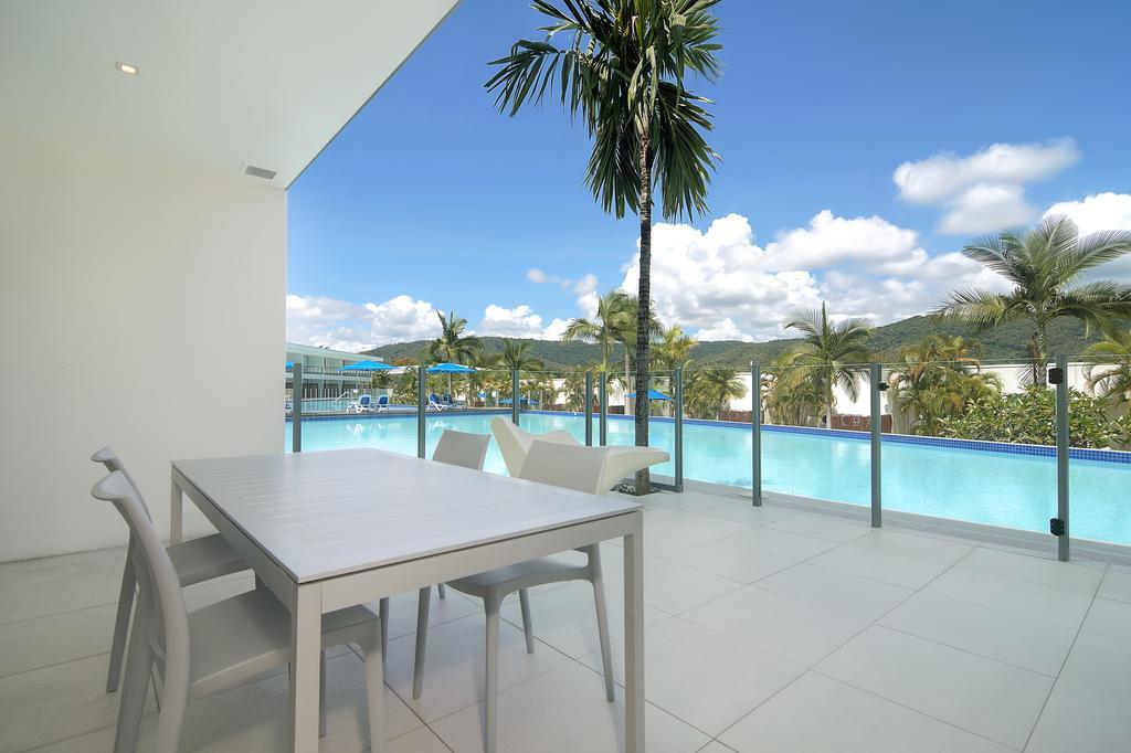 Pool Resort พอร์ตดักกลาส ภายนอก รูปภาพ