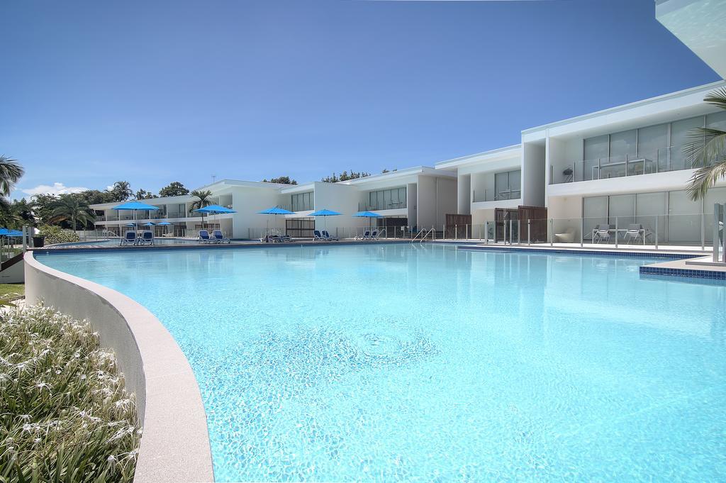 Pool Resort พอร์ตดักกลาส ภายนอก รูปภาพ